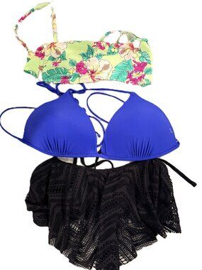 Variety pack of 3 Bikini Tops Unmatched Size Medium/XL Mix Match Multicolor